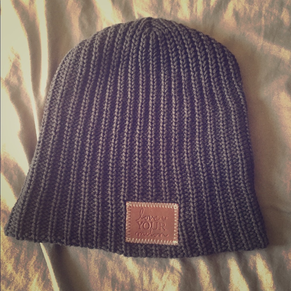 🧔🏻 Men’s “Love Your Melon” Knit Winter Hat